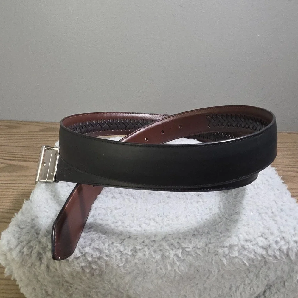 Columbia‎ Men's Size 46 Brown Braided Reversible Leather Belt Black On Reverse